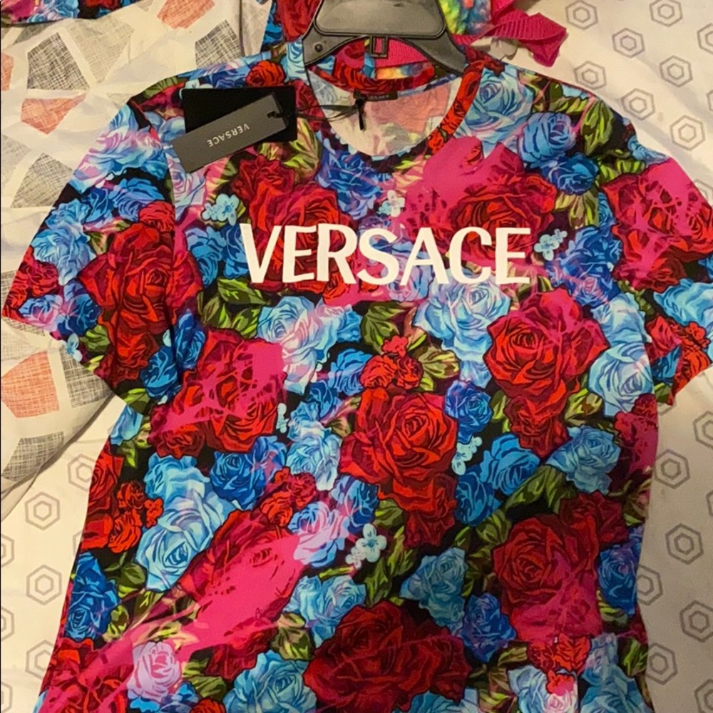 Authentic VERSACE shirt size large/46